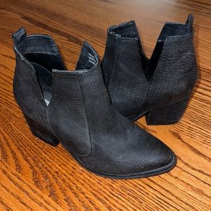 Not Rated Heeled Booties